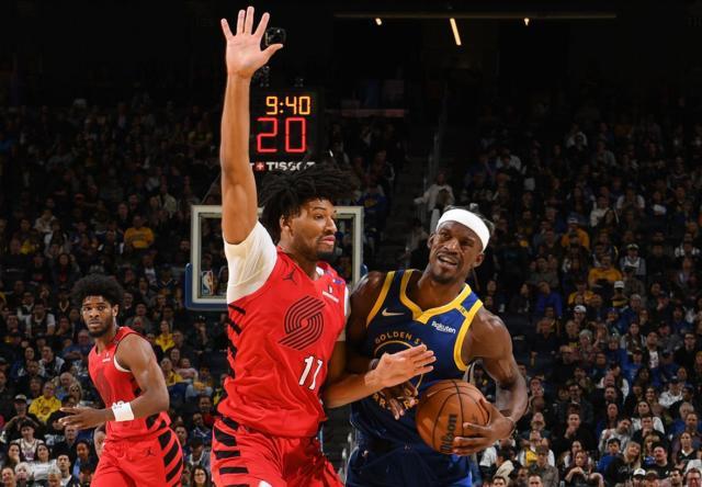 1741674281662061952.jpg 12胜1负+16胜1负!勇士手握两大赢球定律:逆势冲冠