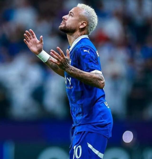 1730797123504079701.jpg 【夜读】接下来登场的是御林军