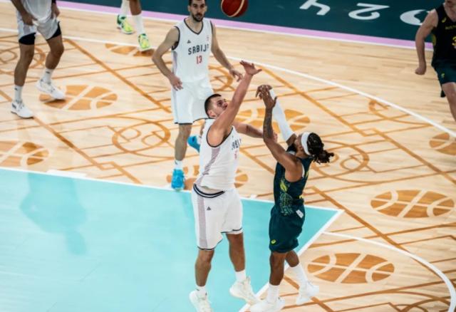 开云体育-落后24分连渡两劫 约基奇带队演奥运历史最大逆转