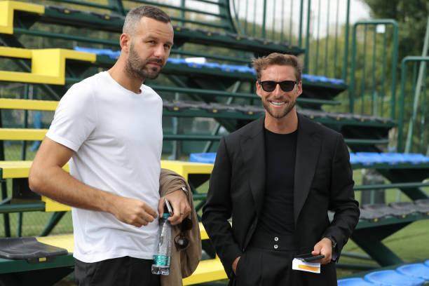 1694923575680086917.jpg 国米人国米魂!圣汉达退役了,汉指导在路上?