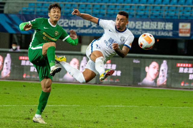 1672050315478000847.jpg 开云在线-中超第33轮前瞻:三镇再迎考验 广州队或提前降级