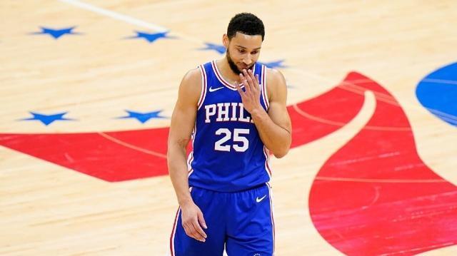 76人续约恩比德锁定球队核心 下一步交易西蒙斯？